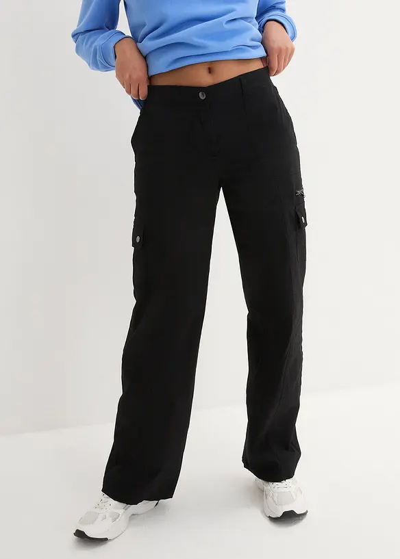 Cargohose aus Baumwolle in schwarz von vorne - bonprix