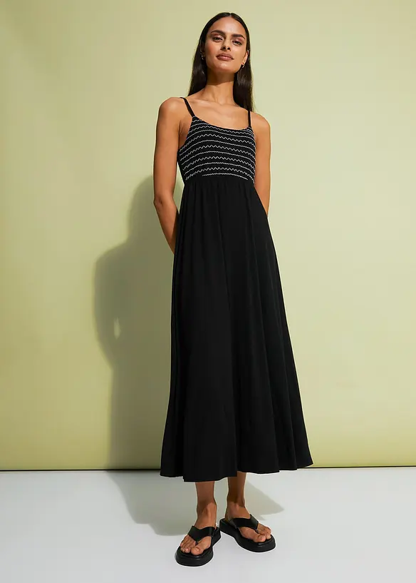 Midikleid mit Stickerei in schwarz von vorne (Totalaufnahme) - bonprix