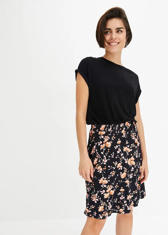 Jerseykleid aus Viskose-Mix in schwarz von vorne (Totalaufnahme) - bonprix Jerseykleid aus Viskose-Mix in schwarz von vorne (Totalaufnahme) - bonprix