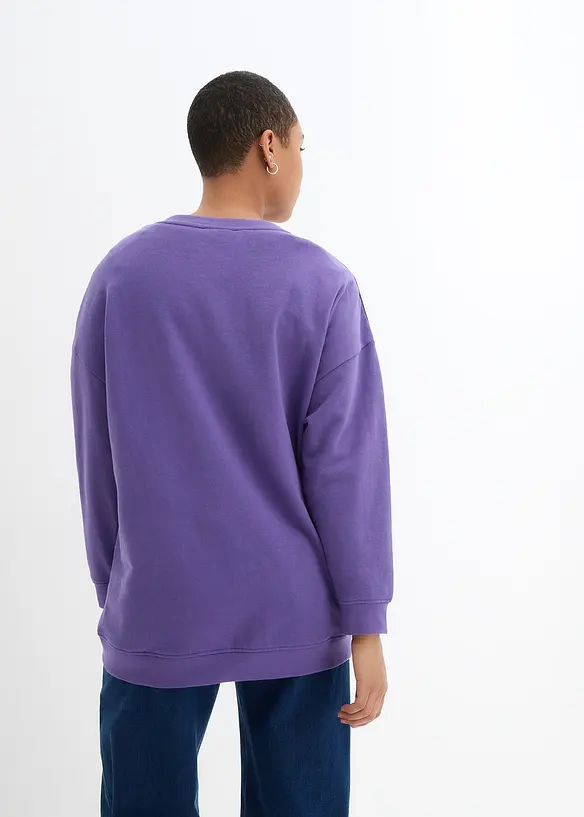 Oversize-Sweatshirt aus Baumwoll-Mix in lila von hinten (im Anschnitt) - bonprix