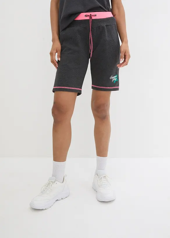 Sweat-Shorts aus Baumwoll-Mix in grau von vorne - bonprix