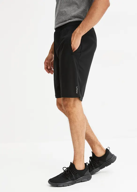 Sport-Shorts, schnelltrocknend in schwarz von vorne - bonprix