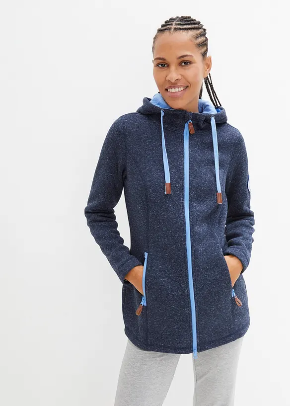 Strickfleecejacke mit Kapuze in blau von vorne (im Anschnitt) - bonprix