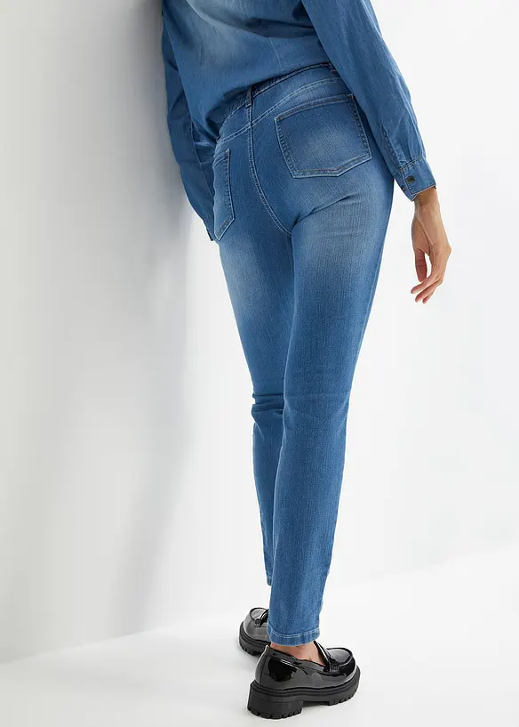 Jeggings in blau von hinten - bonprix Jeggings in blau von hinten - bonprix