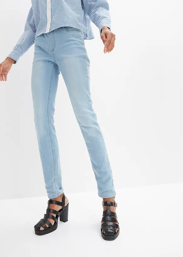 Jeggings in blau von vorne - bonprix