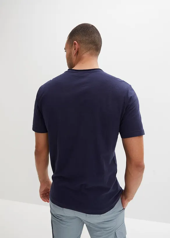 T-Shirt aus reiner Bio-Baumwolle in blau von hinten (im Anschnitt) - bonprix