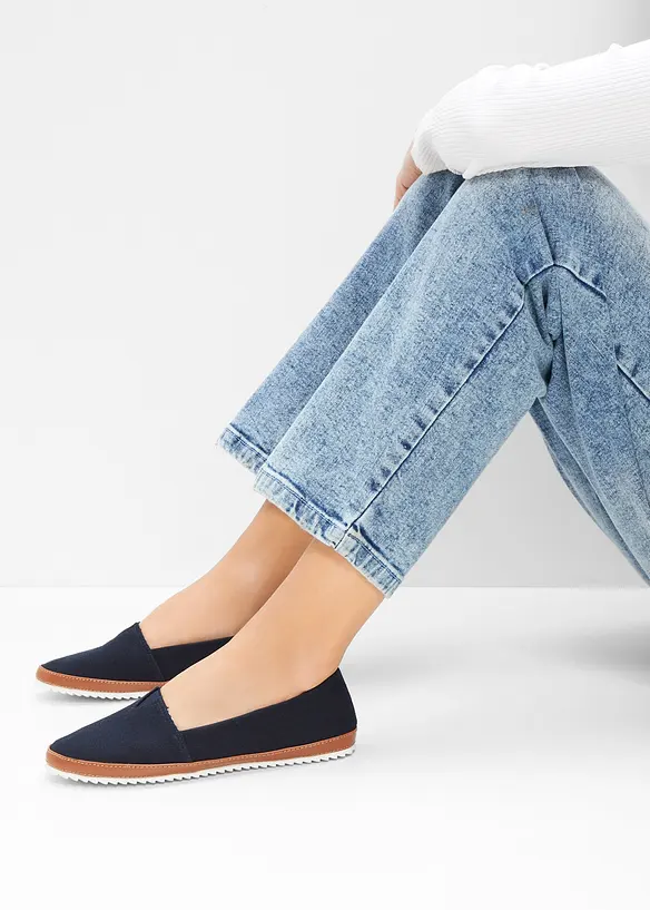 Slipper aus Baumwoll-Canvas in blau - bonprix