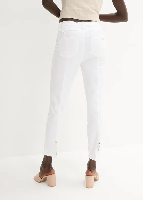 Stretchhose aus Baumwolle in weiß von hinten - bonprix