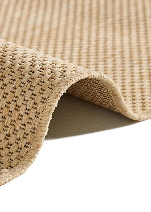 In- und Outdoor Teppich in beige Detailaufnahme vom Material - bonprix