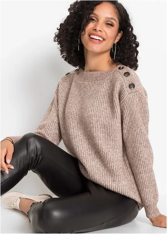 Pullover mit Knöpfen in braun von vorne (im Anschnitt) - bonprix