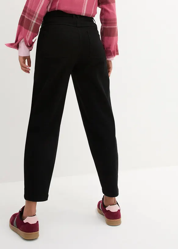 High Waist Barrel-Twillhose aus elastischem Baumwoll-Mix in schwarz von hinten - bonprix High Waist Barrel-Twillhose aus elastischem Baumwoll-Mix in schwarz von hinten - bonprix