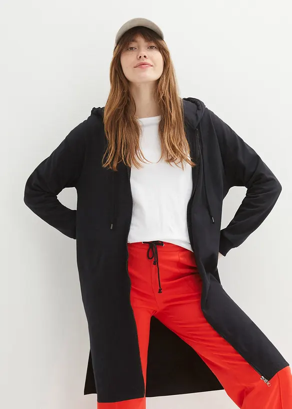 Long-Sweatjacke mit Seitenschlitzen in schwarz von vorne (im Anschnitt) - bonprix