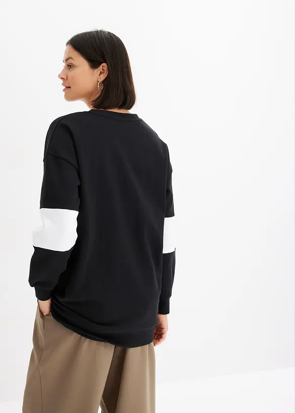 Oversize-Sweatshirt aus Baumwoll-Mix in schwarz von hinten (im Anschnitt) - bonprix
