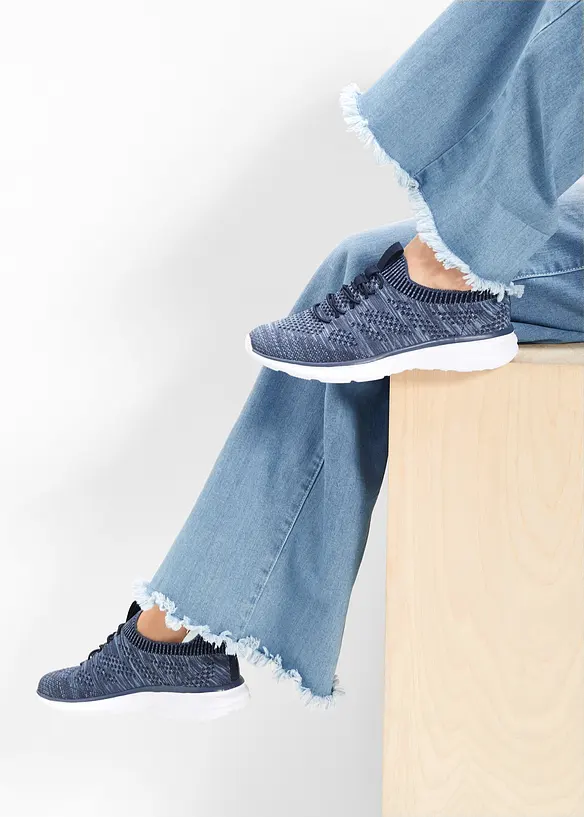 Komfort-Slip-On-Sneaker aus Soft-Material in blau - bonprix