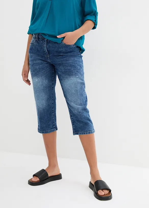 Straight Jeans, Mid Waist, Stretch in blau von vorne - bonprix