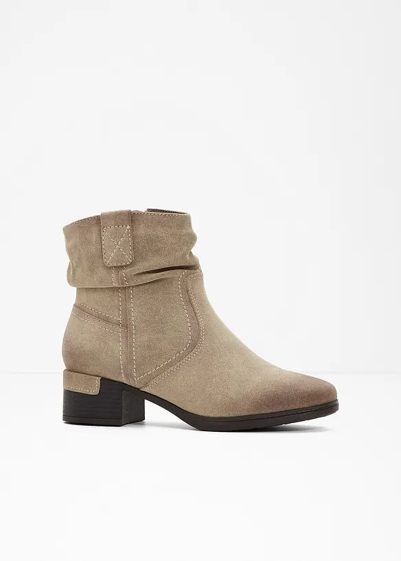 Jana Cowboy-Stiefelette in bequemer Weite in braun von vorne - Jana