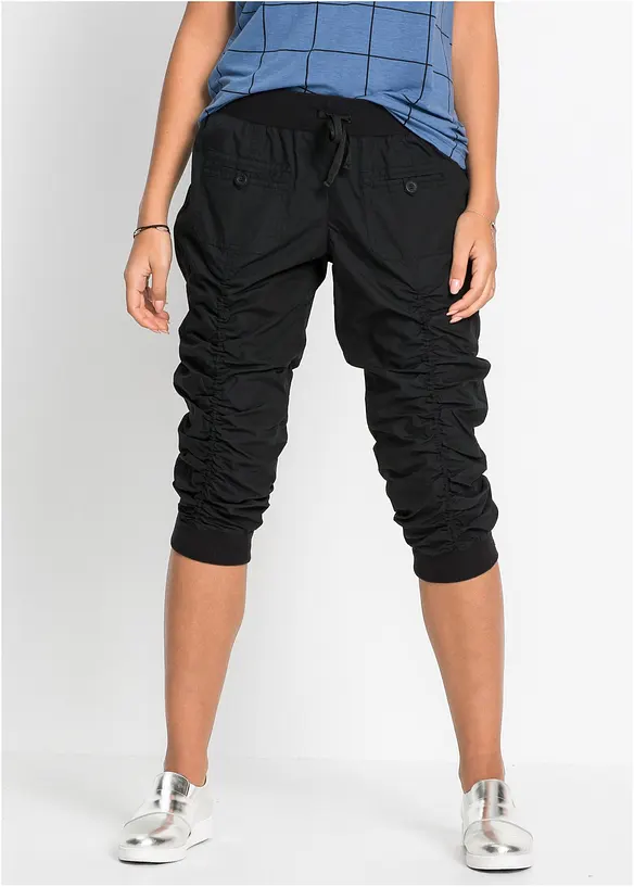 Bequeme Capri-Hose in schwarz von vorne - bonprix