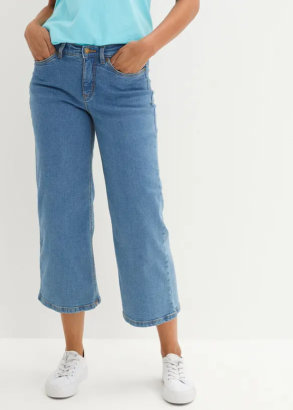 Wide Leg Jeans Mid Waist, cropped in blau von vorne - bonprix