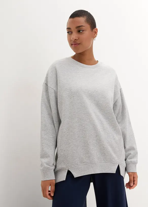 Oversize-Sweatshirt aus Baumwoll-Mix in grau von vorne (im Anschnitt) - bonprix