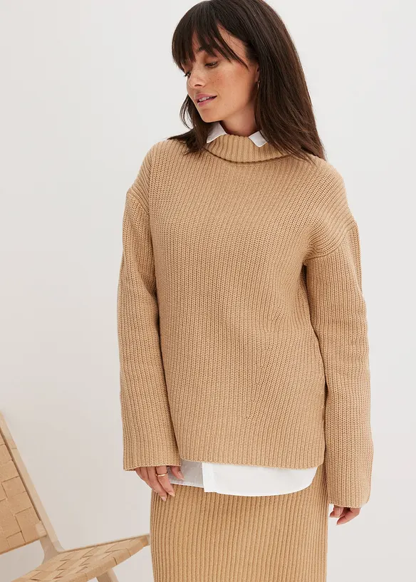 Rollkragenpullover aus reiner Bio-Baumwolle in beige von vorne (im Anschnitt) - bonprix
