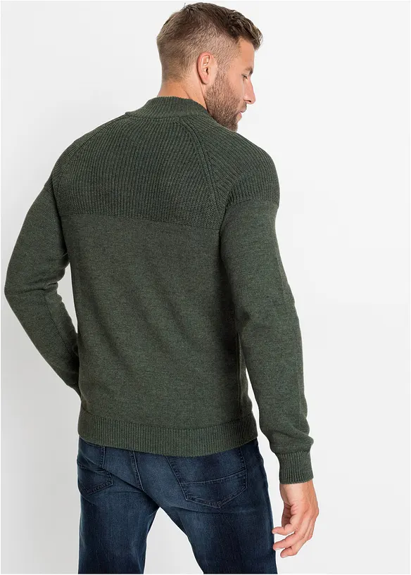 Troyer in Regular-Fit in grün von hinten (im Anschnitt) - bonprix