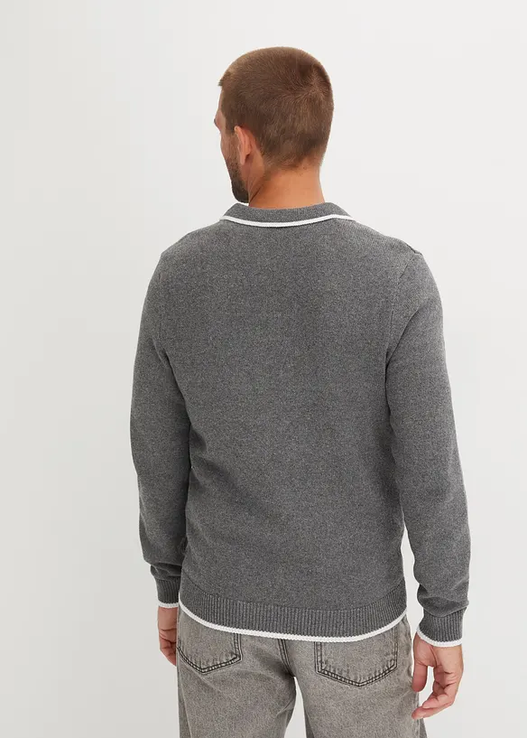 Polo Pullover mit recycelter Baumwolle in grau von hinten (im Anschnitt) - bonprix