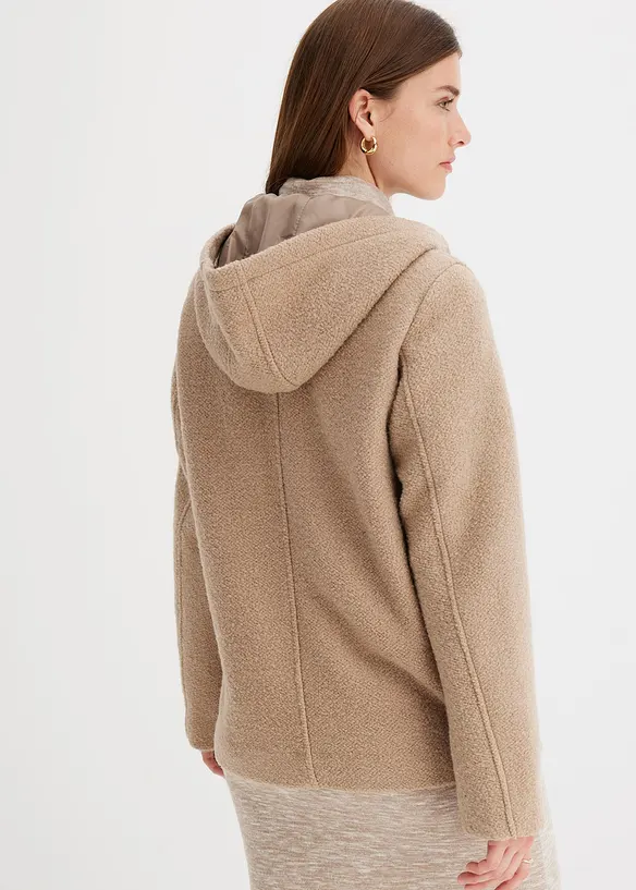 Cabanjacke aus kuscheligem Bouclé in beige von hinten (im Anschnitt) - bonprix