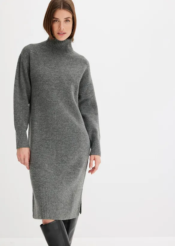 Strickkleid mit Schlitz in grau von vorne (Totalaufnahme) - bonprix Strickkleid mit Schlitz in grau von vorne (Totalaufnahme) - bonprix