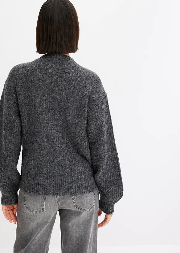 Grobstrickjacke aus weichem Wollmix in grau von hinten (im Anschnitt) - bonprix Grobstrickjacke aus weichem Wollmix in grau von hinten (im Anschnitt) - bonprix