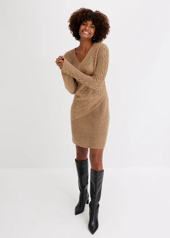Strickkleid in braun von vorne (Totalaufnahme) - bonprix