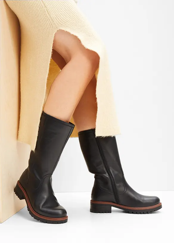 Stiefel in schwarz - bonprix