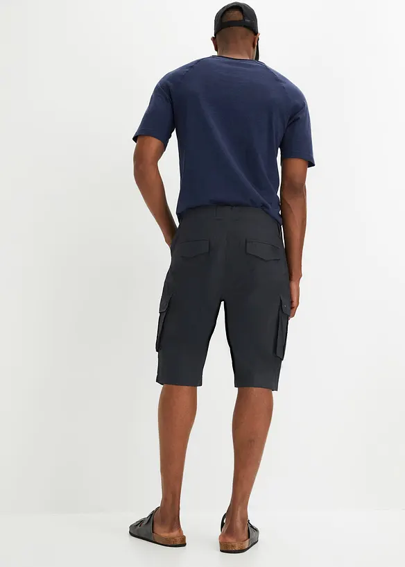 Cargo-Bermuda aus reiner Baumwolle in Relaxed-Fit in schwarz von hinten - bonprix