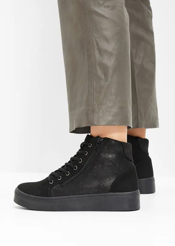 High-Top-Sneaker mit floralem Muster in schwarz - bonprix