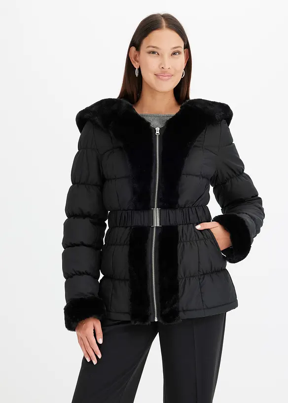 Steppjacke mit Fellimitat in schwarz von vorne (im Anschnitt) - bonprix