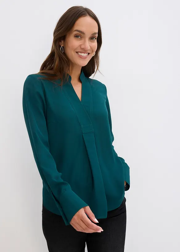 Chiffonbluse in A-Linie in grün von vorne (im Anschnitt) - bonprix Chiffonbluse in A-Linie in grün von vorne (im Anschnitt) - bonprix