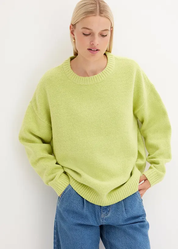 Oversize Strickpullover in grün von vorne (im Anschnitt) - bonprix