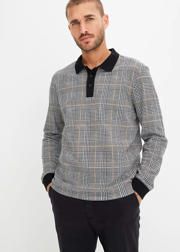 Piqué Polo-Langarmshirt aus Bio-Baumwolle in schwarz von vorne (im Anschnitt) - bonprix