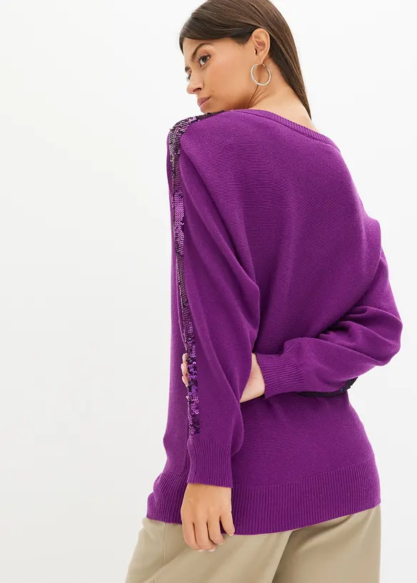 Feinstrickpullover mit Pailletten in lila von hinten (im Anschnitt) - bonprix