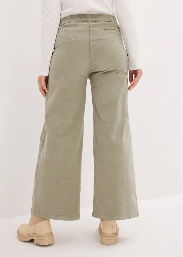 High-Waist-Cordhose aus Baumwoll-Mix in grün von hinten - bonprix High-Waist-Cordhose aus Baumwoll-Mix in grün von hinten - bonprix