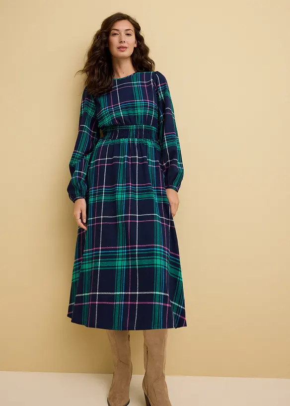 Flanellkleid aus reiner Baumwolle in blau von vorne (Totalaufnahme) - bonprix Flanellkleid aus reiner Baumwolle in blau von vorne (Totalaufnahme) - bonprix