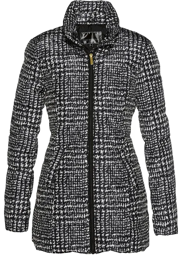Long-Steppjacke in schwarz von vorne - bonprix