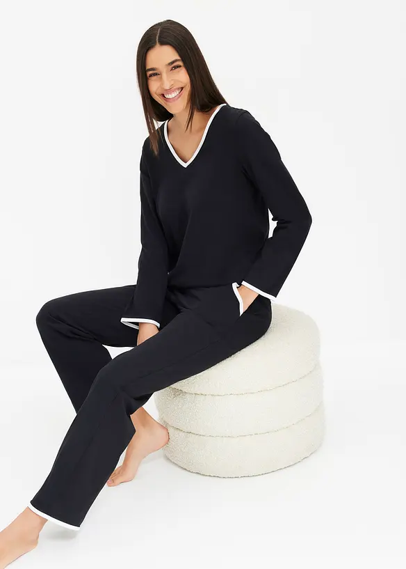 Pyjama aus reiner Baumwolle in schwarz von vorne (Totalaufnahme) - bonprix
