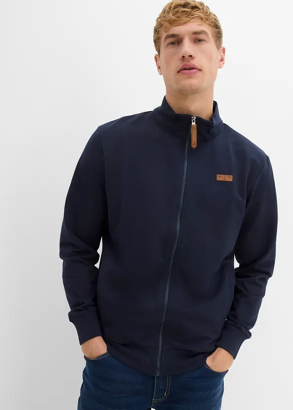Stehkragen-Sweatjacke mit Lederimitat-Details in blau von vorne (im Anschnitt) - bonprix