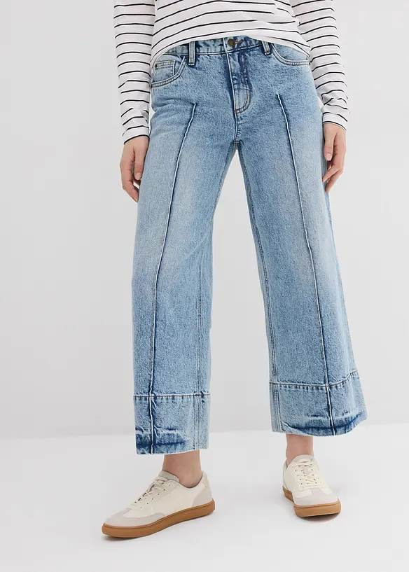 Wide Leg Jeans Mid Waist, cropped in blau von vorne - bonprix