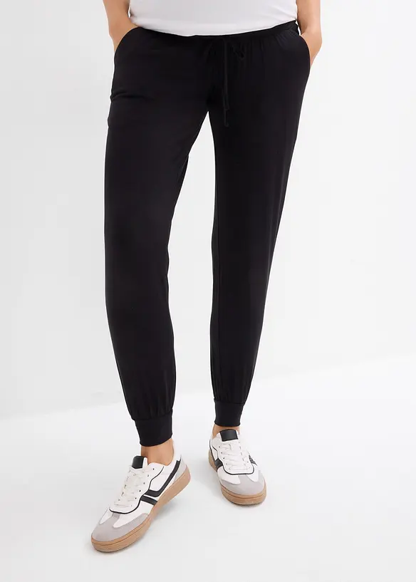 Umstands-Loungehose für die Schwangerschaft und danach in schwarz von vorne - bonprix