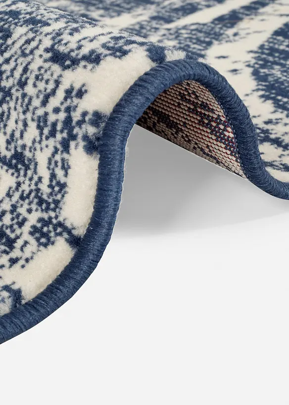 Teppich mit malerischer Musterung in blau (Detailaufnahme) - bonprix