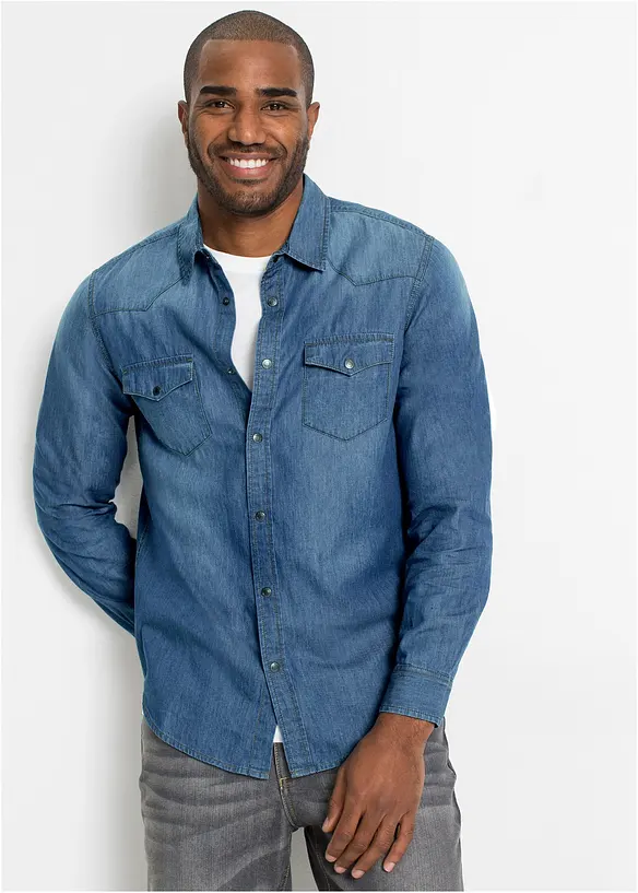 Jeanshemd, Slim Fit aus reiner Bio-Baumwolle in blau von vorne (im Anschnitt) - bonprix