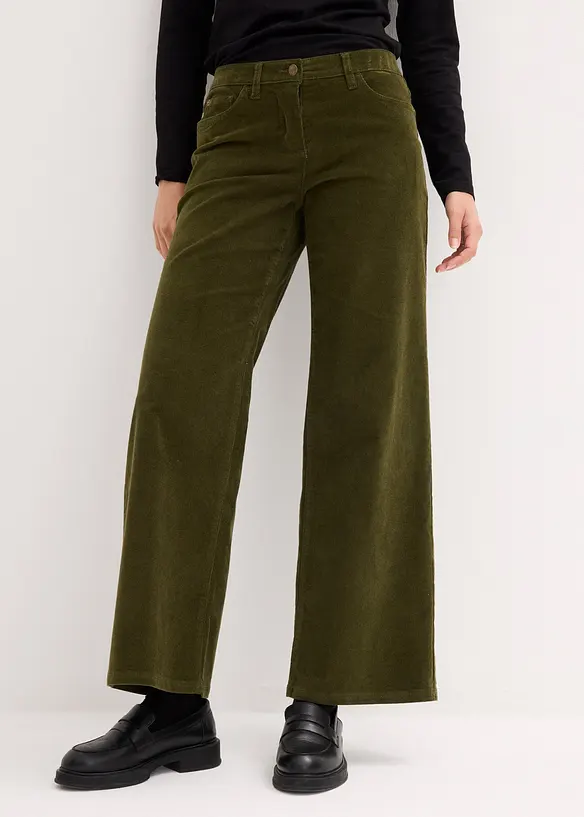 Cordhose im Marlene-Stil in grün von vorne - bonprix