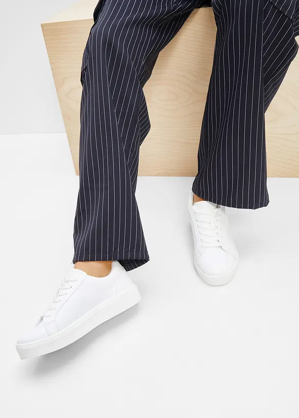 Sneaker in weiß - bonprix