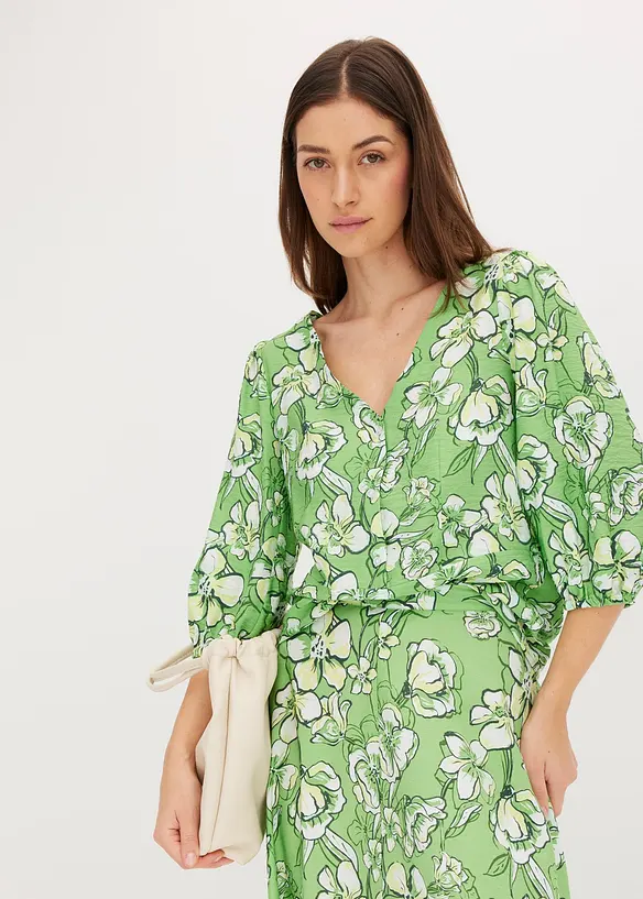 Bluse aus feinem Viskose-Mix in grün von vorne (im Anschnitt) - bonprix